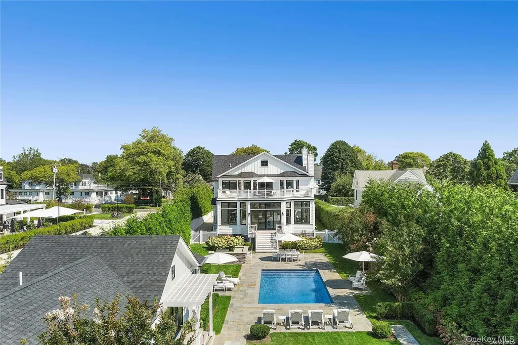 13 Beach Lane Westhampton Beach NY 11978