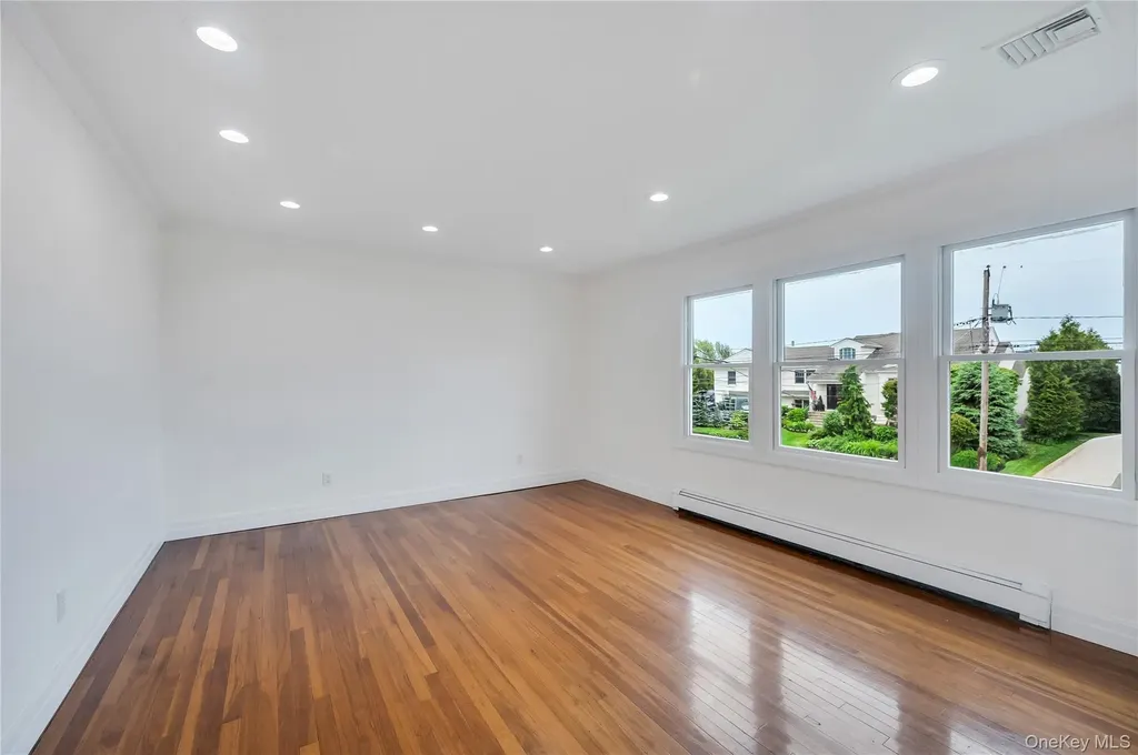 61 Riviera Drive S Massapequa NY 11758