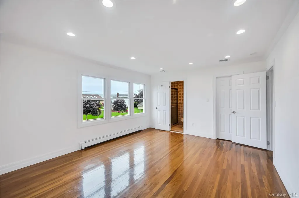 61 Riviera Drive S Massapequa NY 11758