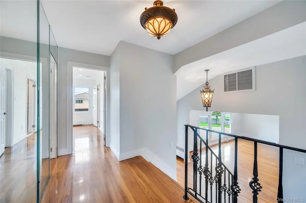 61 Riviera Drive S Massapequa NY 11758