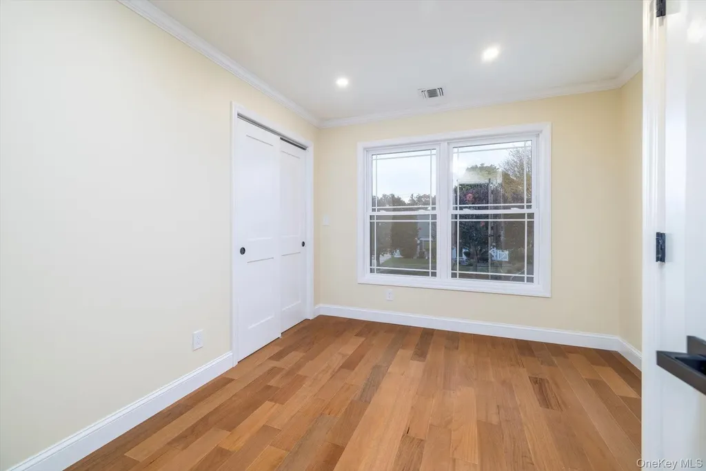 38 Heather Lane Levittown NY 11756