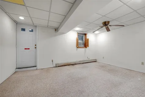 4713 215th Street Bayside NY 11361