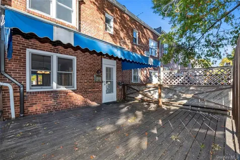 4713 215th Street Bayside NY 11361