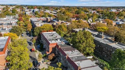 4713 215th Street Bayside NY 11361