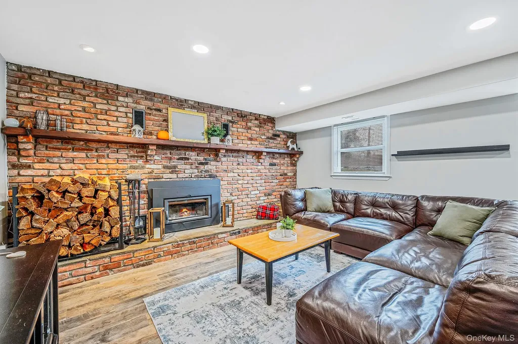 4 Lehigh Drive Smithtown NY 11787