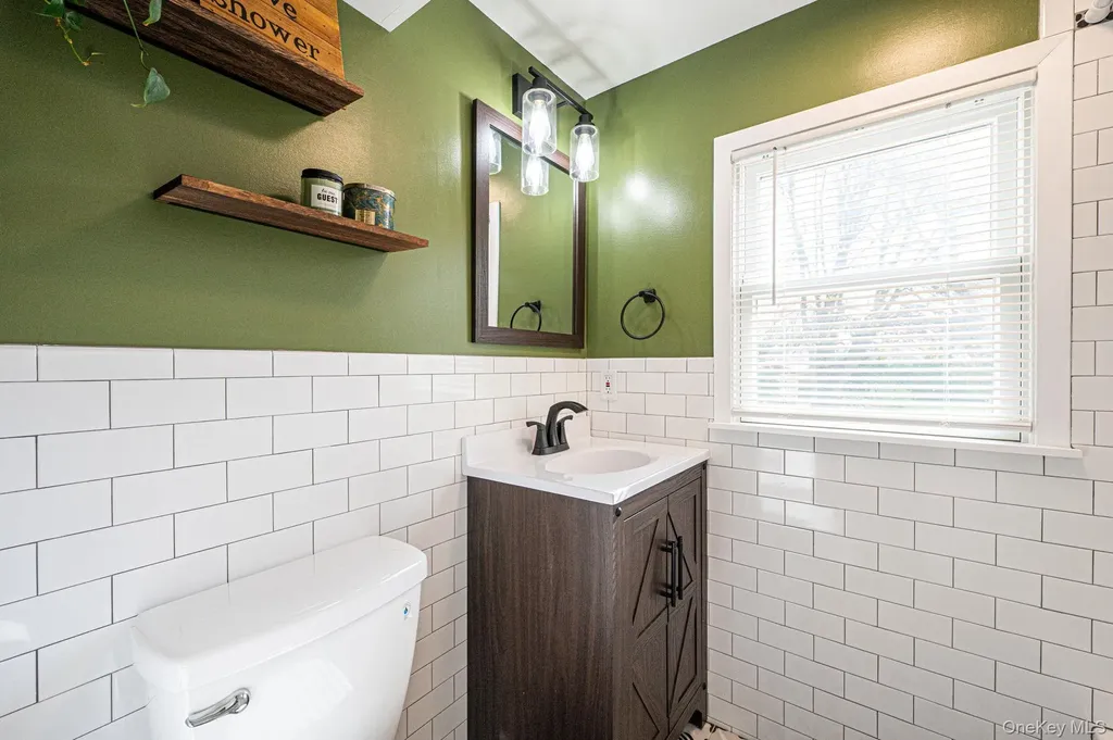 4 Lehigh Drive Smithtown NY 11787