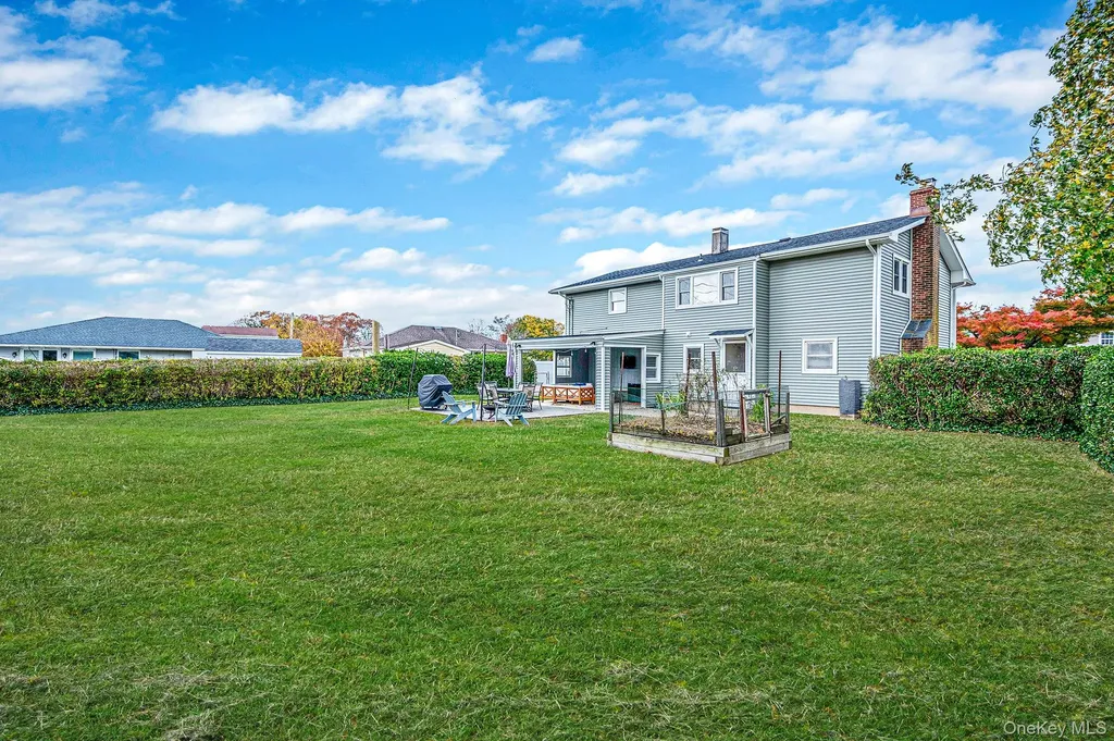 4 Lehigh Drive Smithtown NY 11787