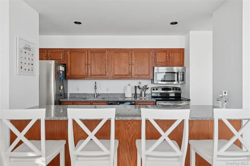 259 Dune Westhampton Beach NY 11978