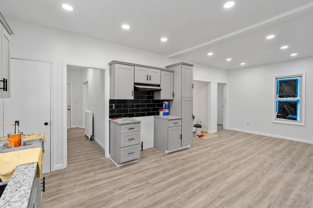 87 Winnikee Avenue Poughkeepsie NY 12601