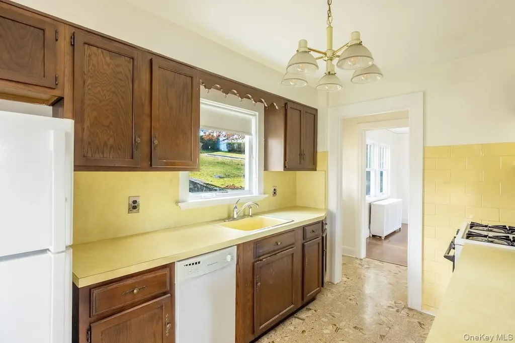 63 Grandview Avenue Dobbs Ferry NY 10522