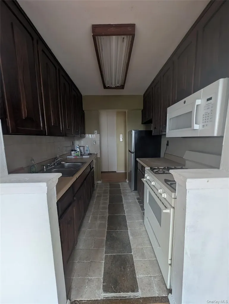 7 Balint Drive Yonkers NY 10710