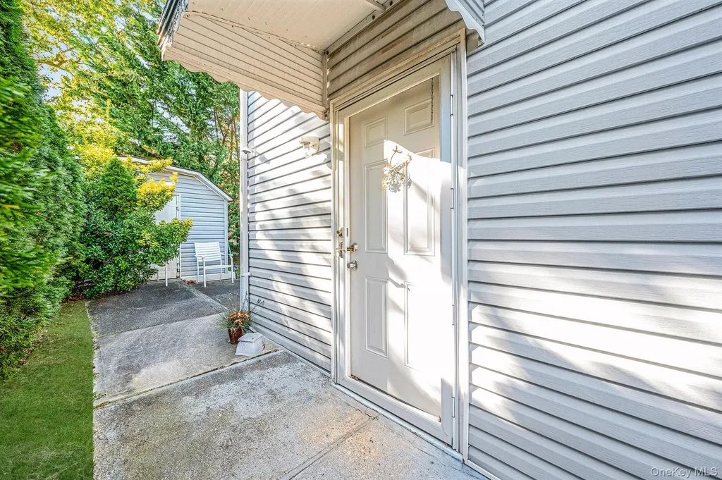 2864 Eastern Boulevard Baldwin NY 11510