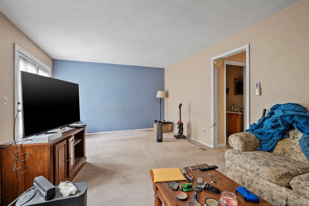 24 Russet Road Poughkeepsie NY 12601