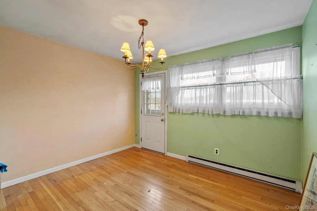 24 Russet Road Poughkeepsie NY 12601