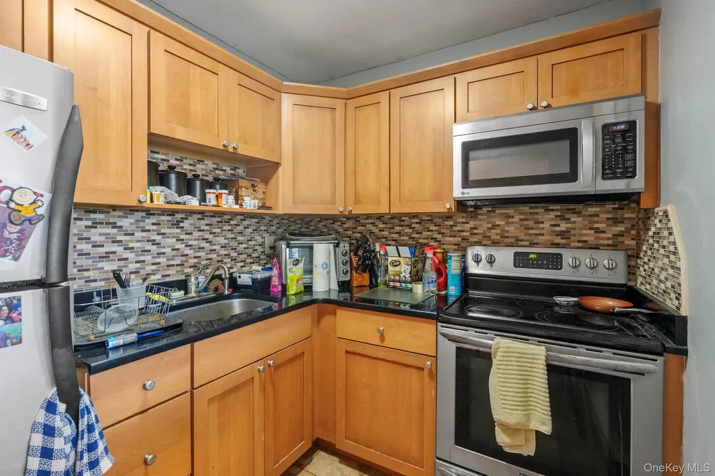 24 Russet Road Poughkeepsie NY 12601