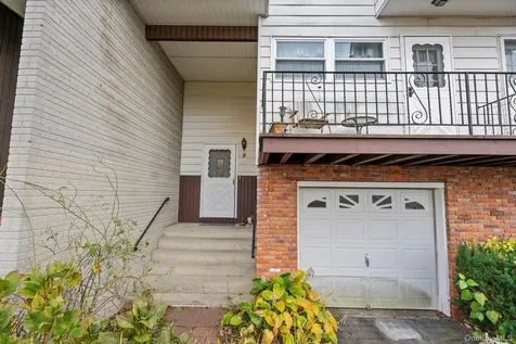 24 Russet Road Poughkeepsie NY 12601