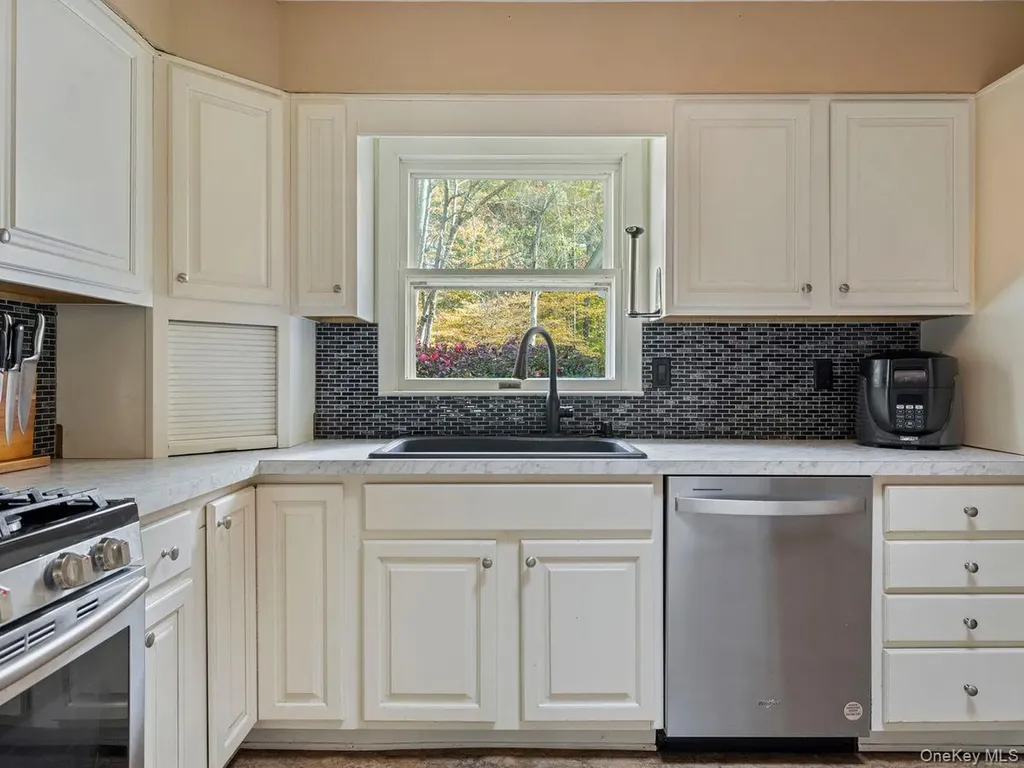 2539 Route 44-55 Gardiner NY 12525