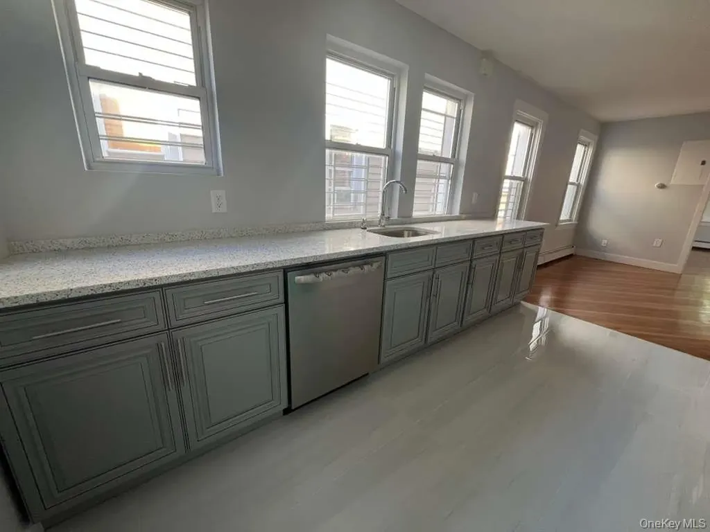 7832 87th Avenue Woodhaven NY 11421