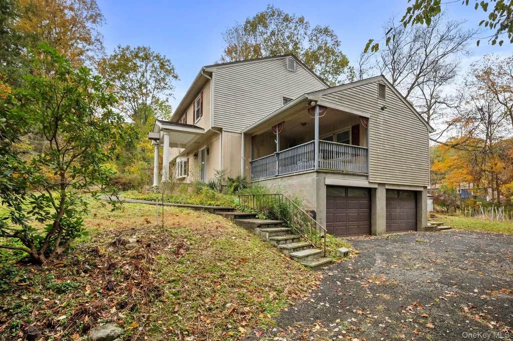 2 Redding Lane Mahopac NY 10541