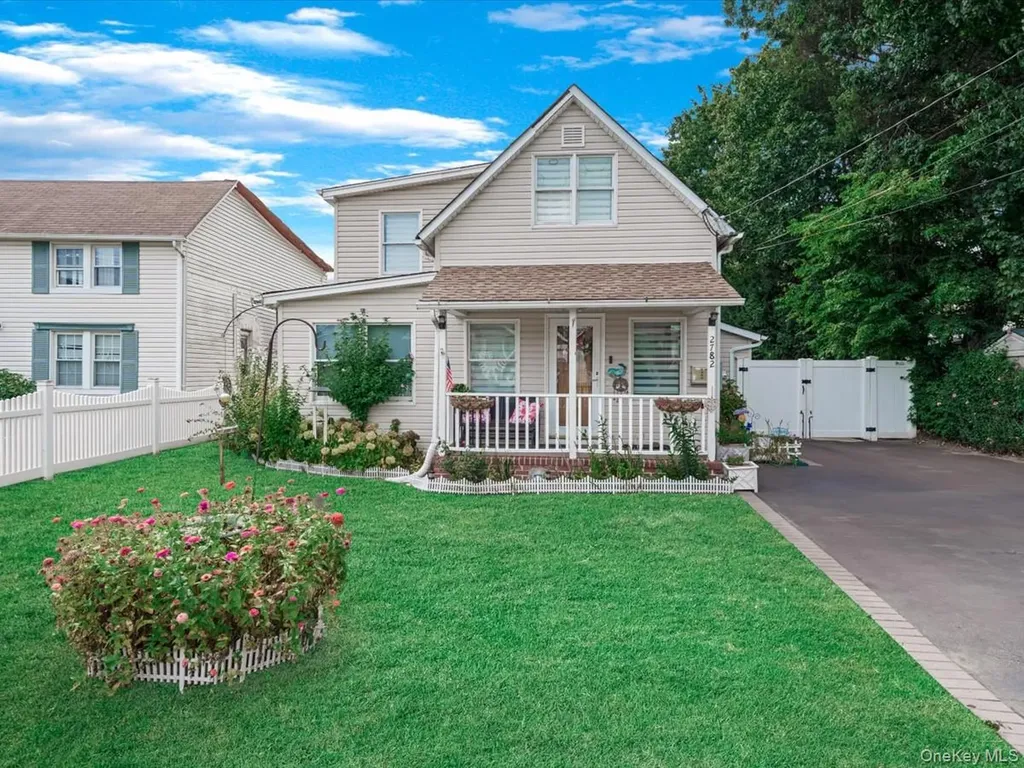 2782 Central Avenue Baldwin NY 11510