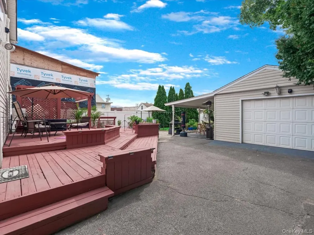 2782 Central Avenue Baldwin NY 11510