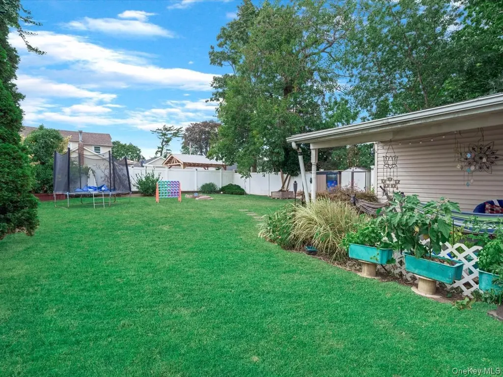 2782 Central Avenue Baldwin NY 11510