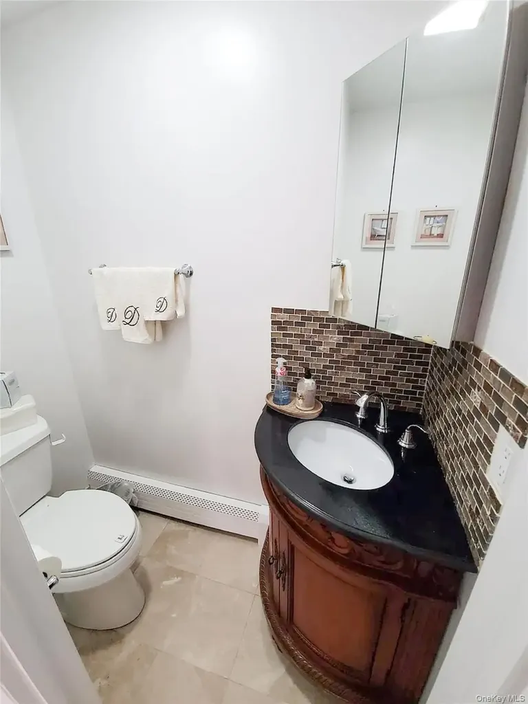 66 Leroy Avenue Valhalla NY 10595