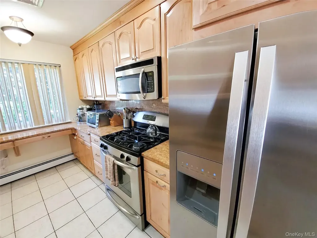 66 Leroy Avenue Valhalla NY 10595