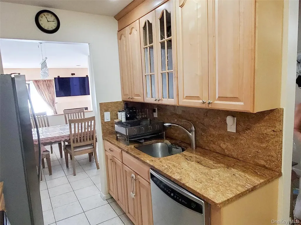 66 Leroy Avenue Valhalla NY 10595