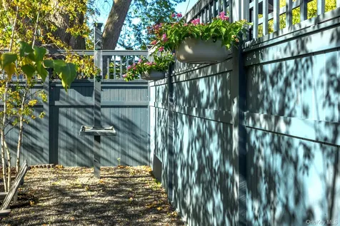 238 Allen Street Hudson NY 12534