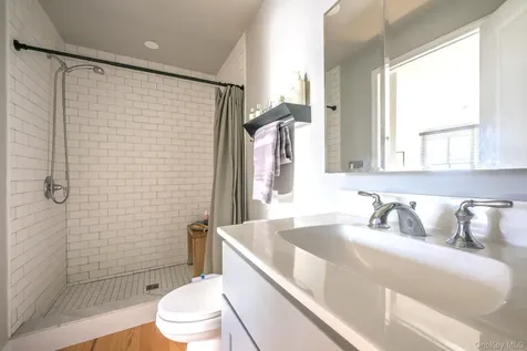 238 Allen Street Hudson NY 12534