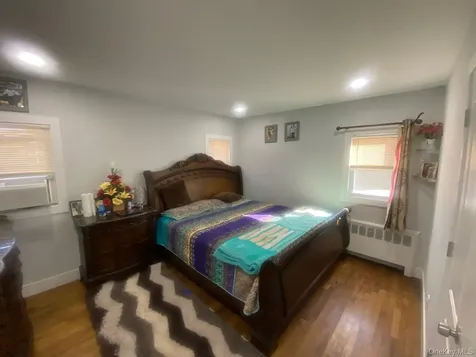 1452 Peters Boulevard Bay Shore NY 11706