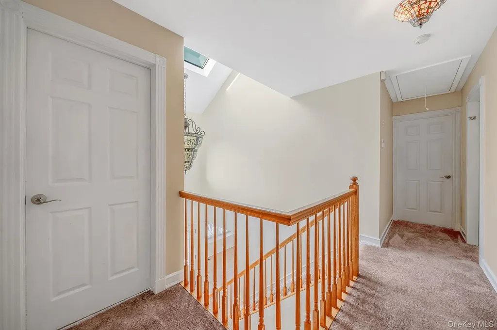 2 Max Way Commack NY 11725