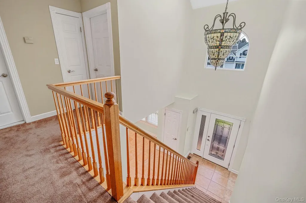 2 Max Way Commack NY 11725