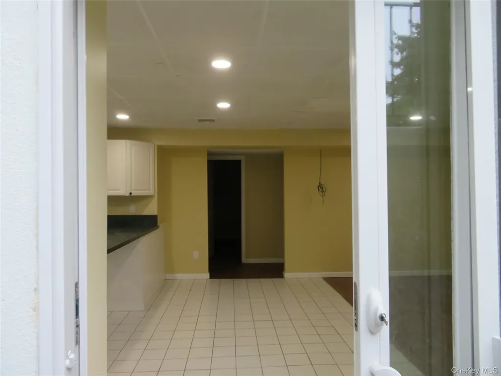 33 Pinecone Lane Islandia NY 11749