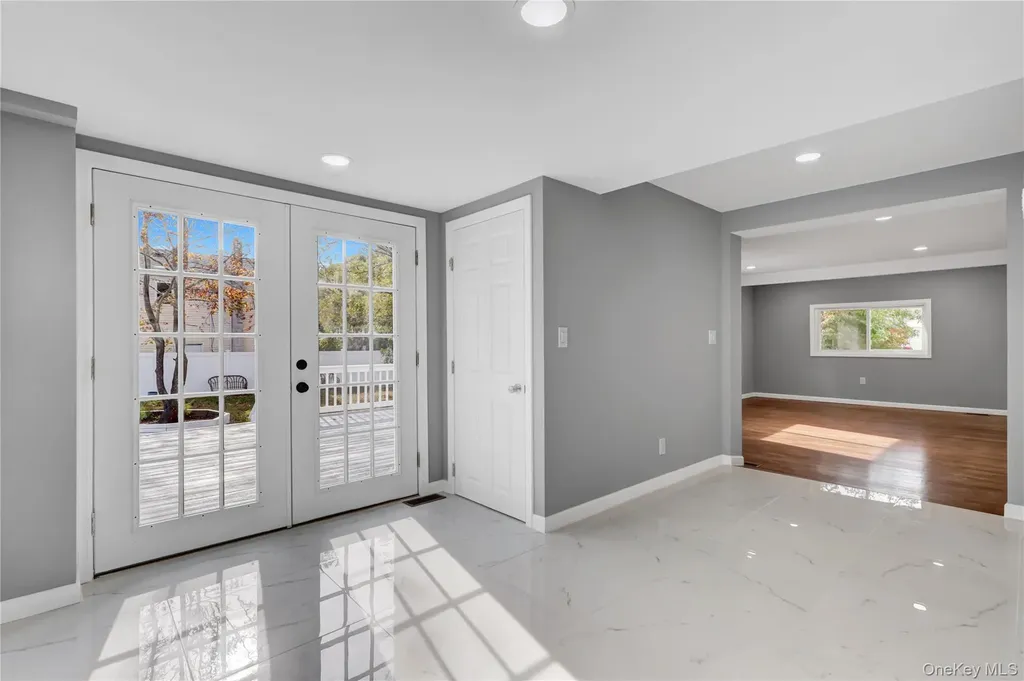 239 Bayview Avenue East Patchogue NY 11772