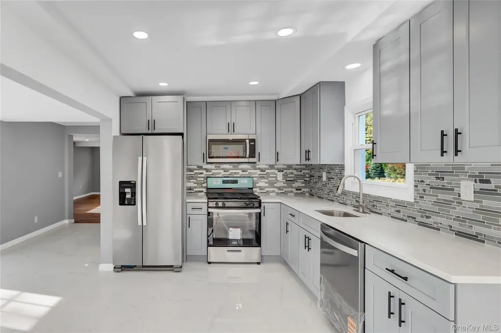239 Bayview Avenue East Patchogue NY 11772