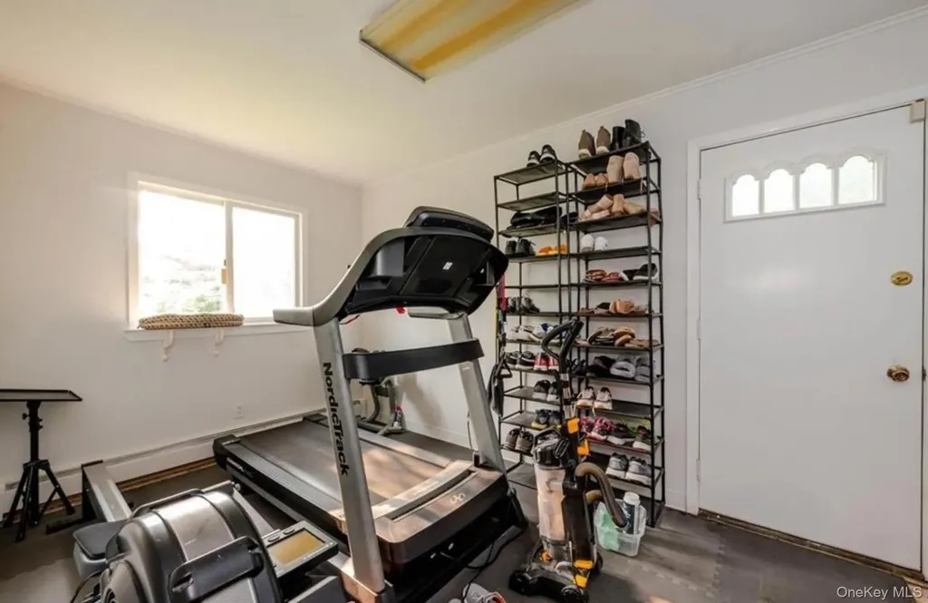 365 E Walnut Street Long Beach NY 11561