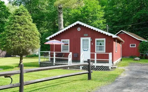 5973 State Route 28 Phoenicia NY 12464