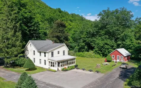 5973 State Route 28 Phoenicia NY 12464