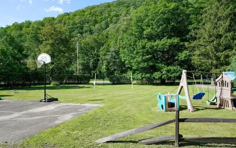 5973 State Route 28 Phoenicia NY 12464