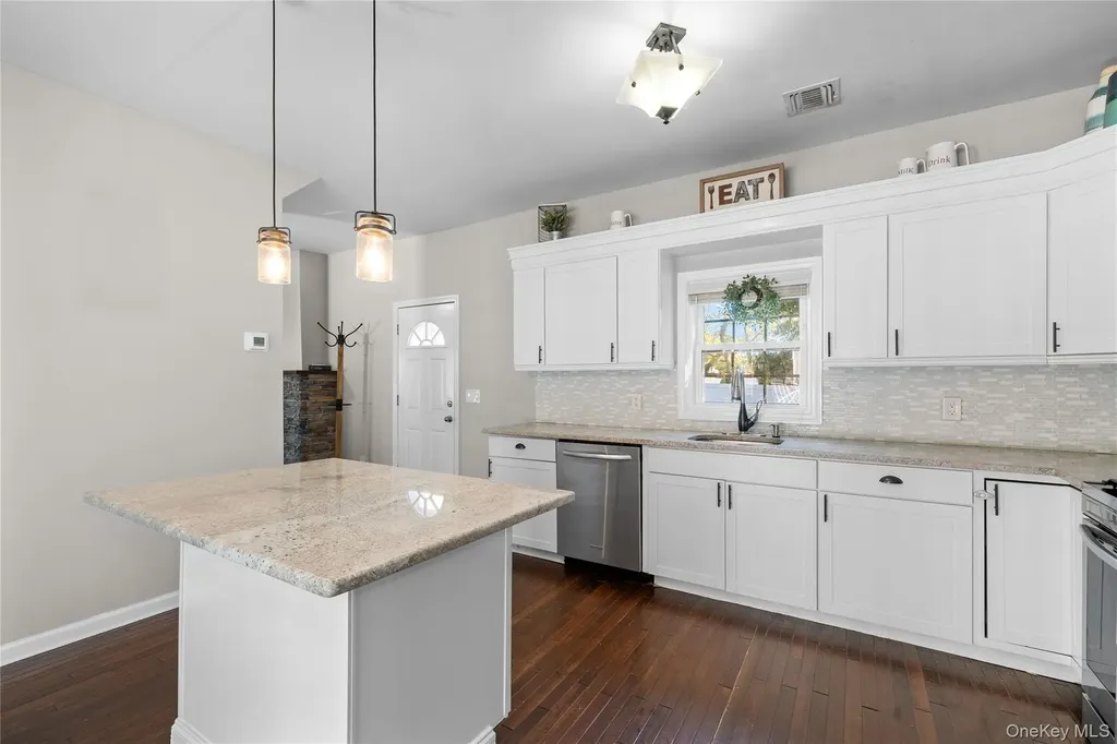 80 Prince Road Rocky Point NY 11778