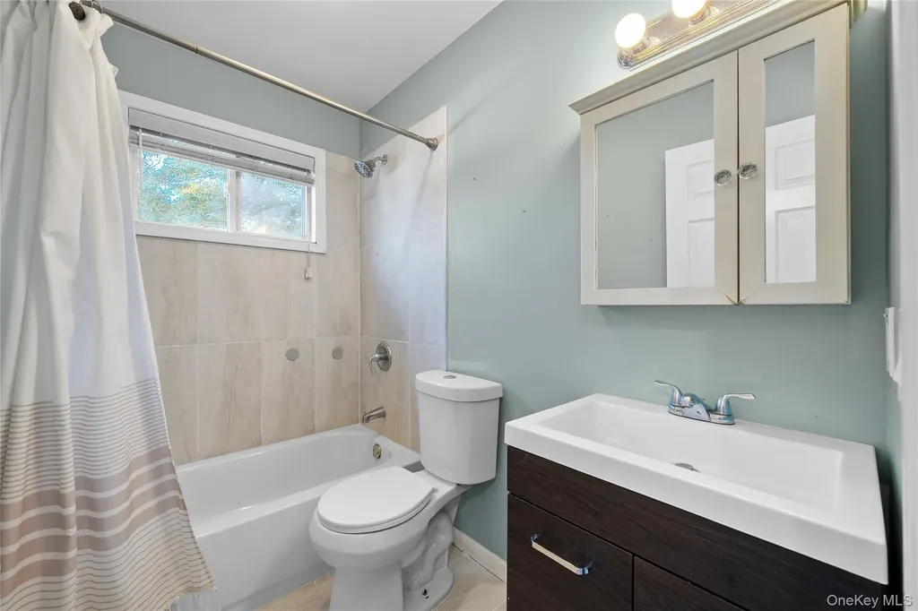 80 Prince Road Rocky Point NY 11778