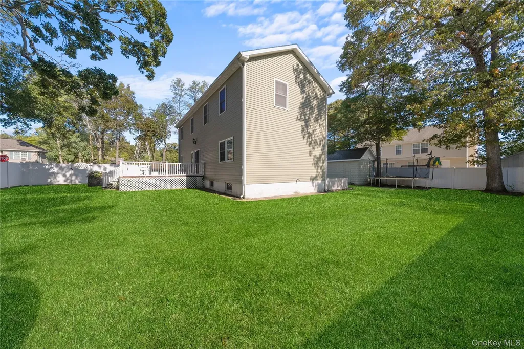 80 Prince Road Rocky Point NY 11778