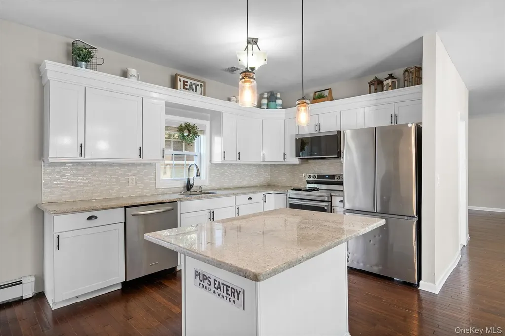 80 Prince Road Rocky Point NY 11778