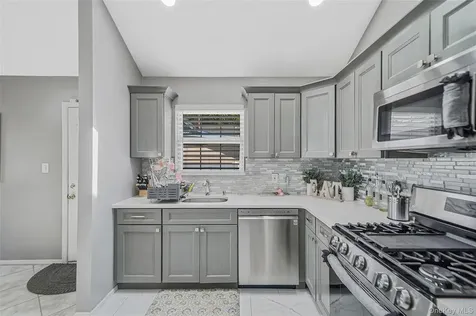 12 Edwin Street Bay Shore NY 11706