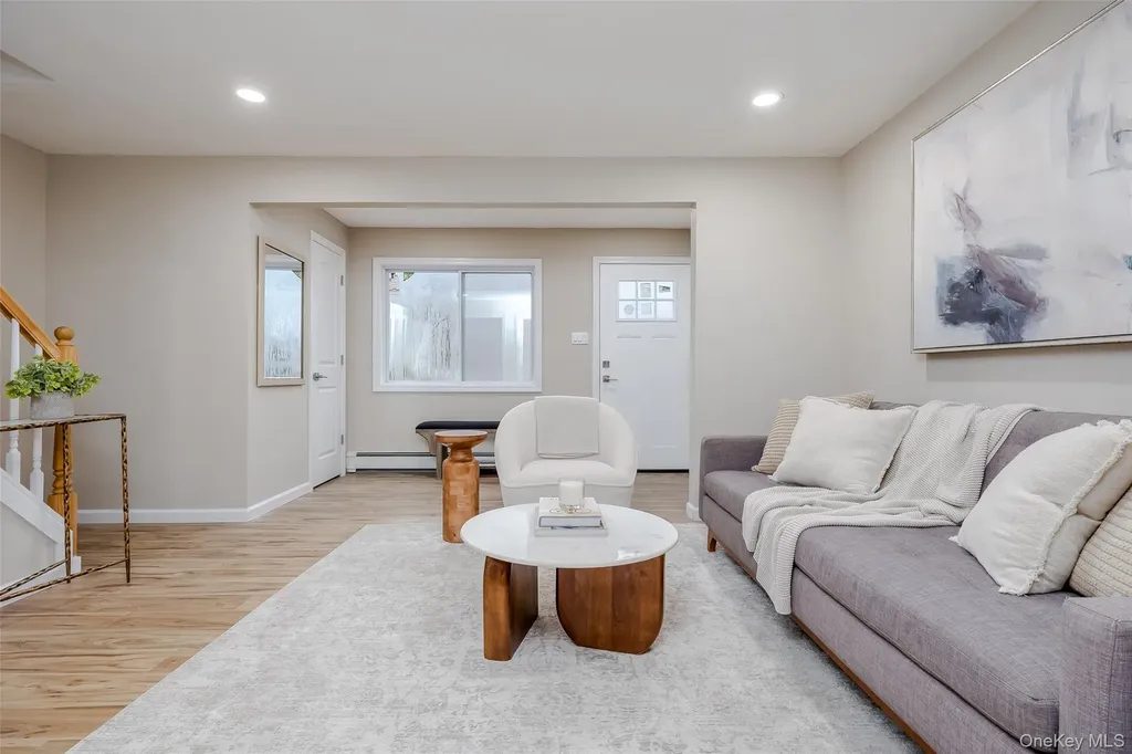 60 Cedarhurst Avenue Selden NY 11784