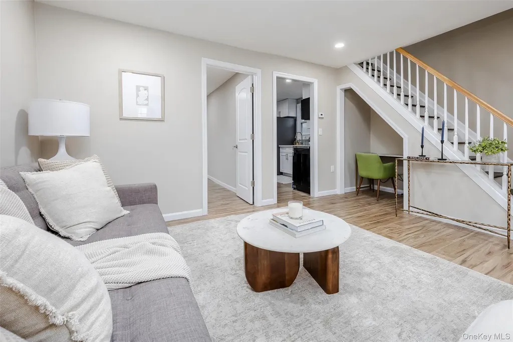 60 Cedarhurst Avenue Selden NY 11784
