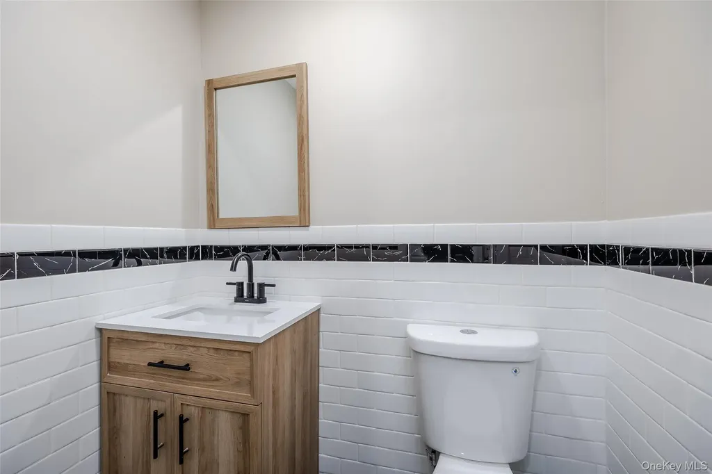 60 Cedarhurst Avenue Selden NY 11784
