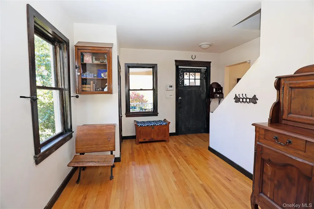 92 Hughson Road Carmel NY 10512